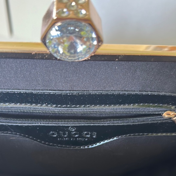 Gucci Burgundy Quilted Women's Bags - Picture 4 of 7